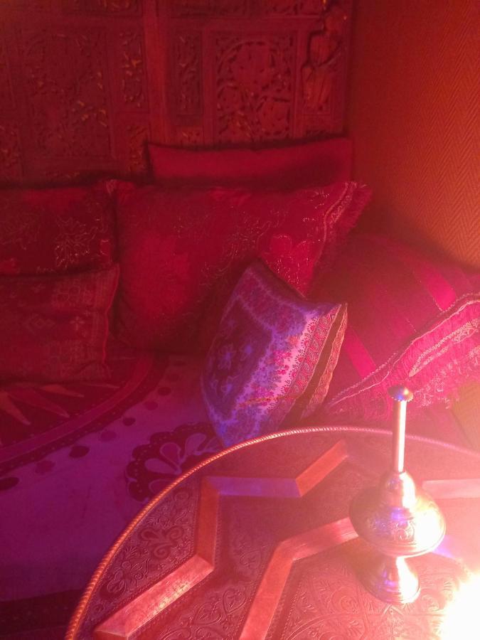 Love Room, Les Nuitees Secretes De Rouen Darnétal Exterior foto