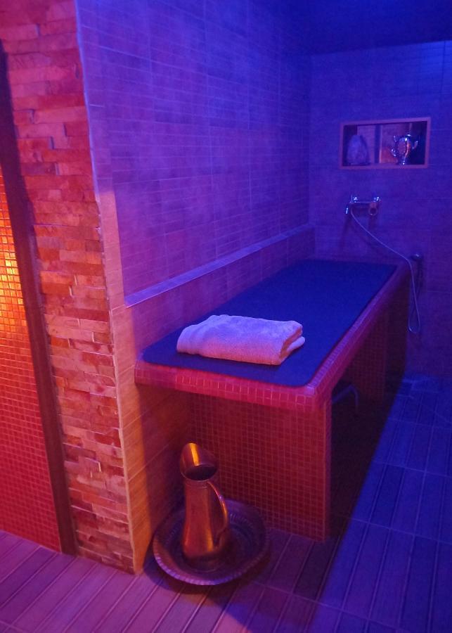 Love Room, Les Nuitees Secretes De Rouen Darnétal Exterior foto