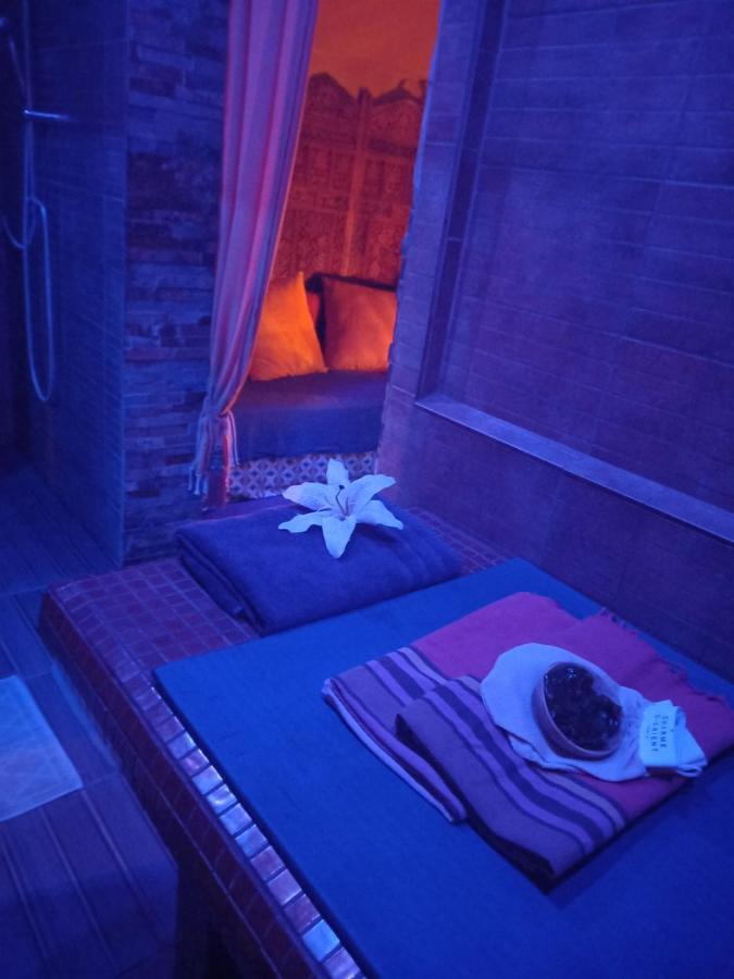 Love Room, Les Nuitees Secretes De Rouen Darnétal Exterior foto